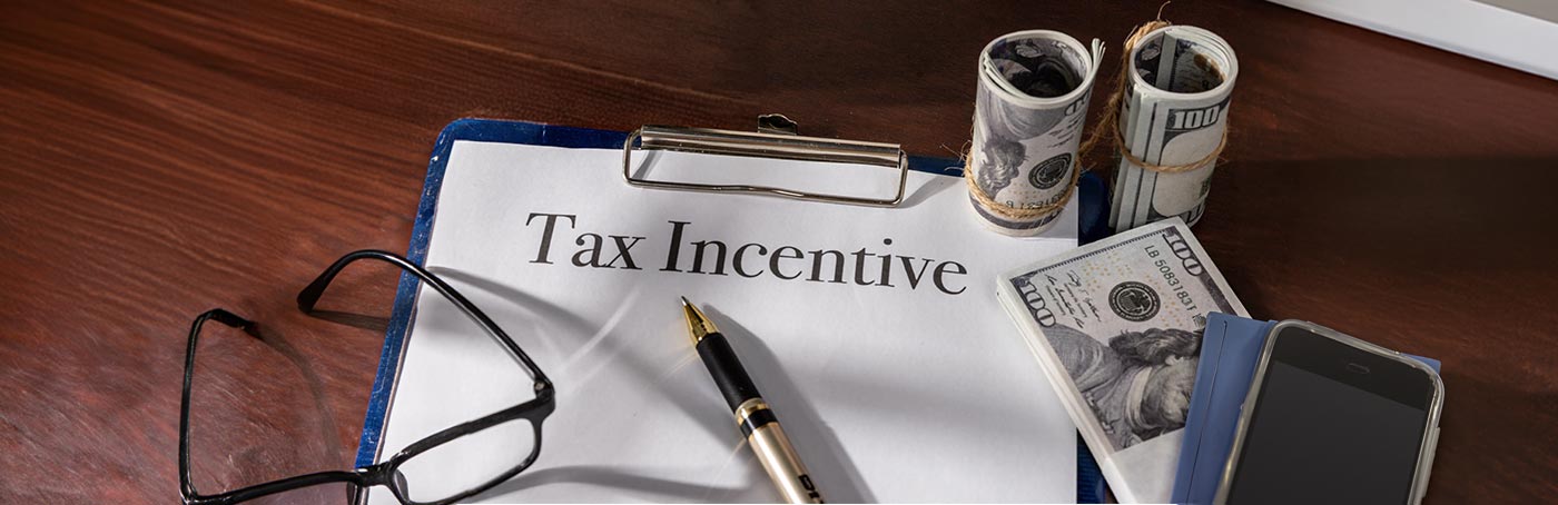 Banner for Taxes & Incentives